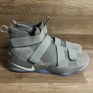Nike Lebron Soldier XI Cool Grey- Platinum Size 18